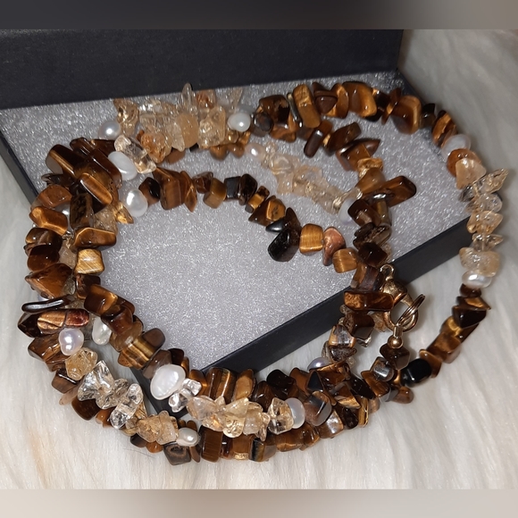 Vintage Jewelry - pearl, citrine Tigers eye gemstone nugget Chip necklace EUC goldtone clasp